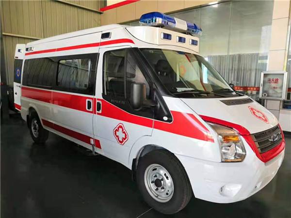海东福特V362救护车